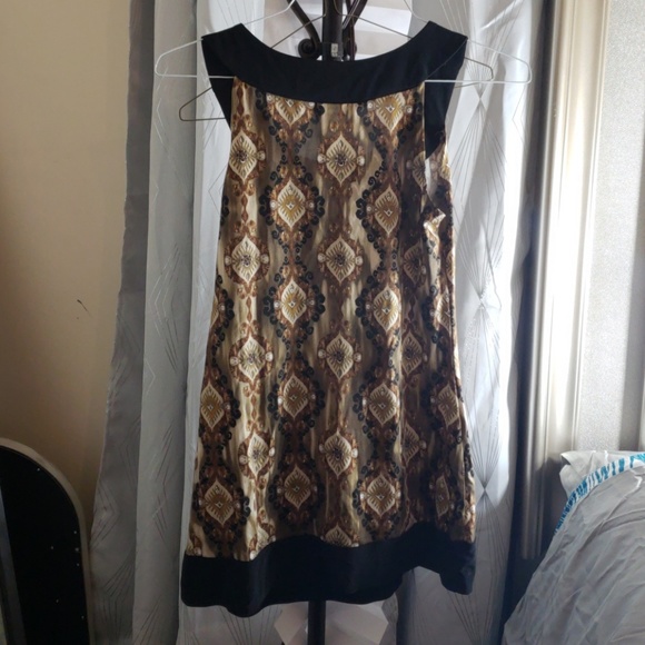 Top - Picture 3 of 3